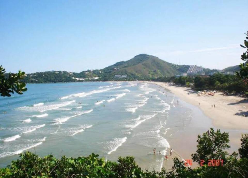 300 Metros Toninhas
