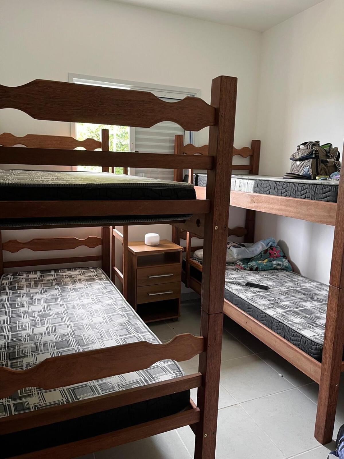 Apartamento 300 Metros Toninhas Ubatuba